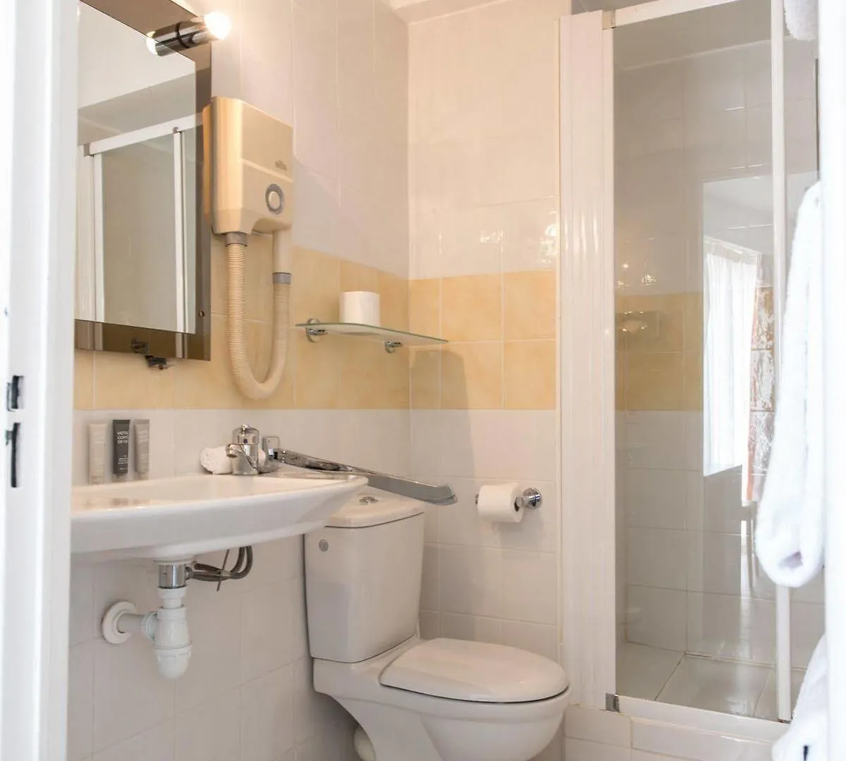 Hotel Comte De Nice Beaulieu-sur-Mer