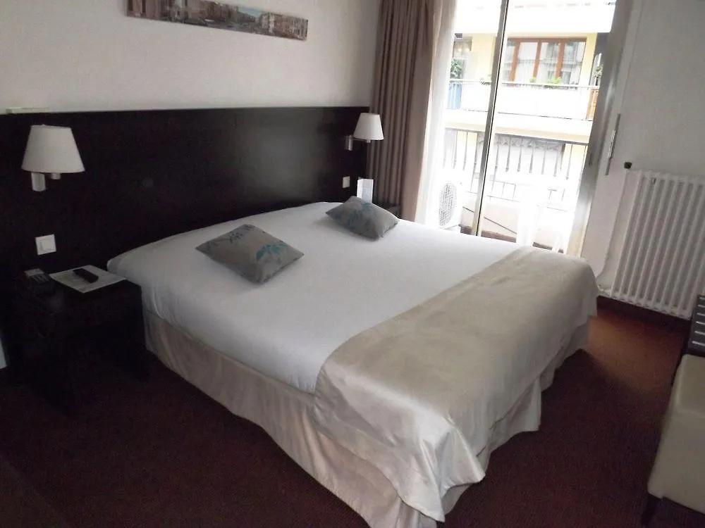Hôtel Comté de Nice Beaulieu-sur-Mer Hotel