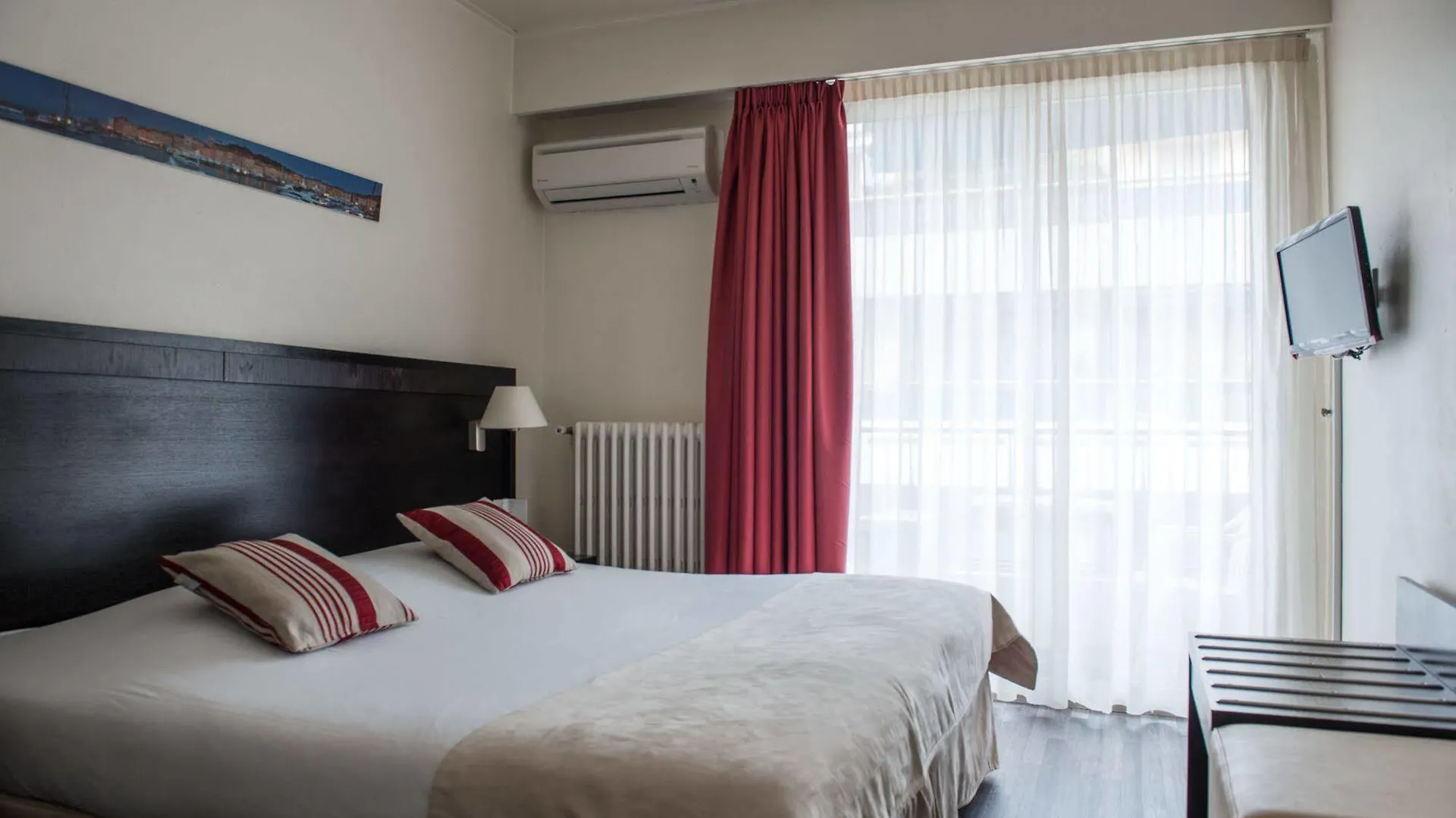 Hôtel Comté de Nice Beaulieu-sur-Mer Hotel