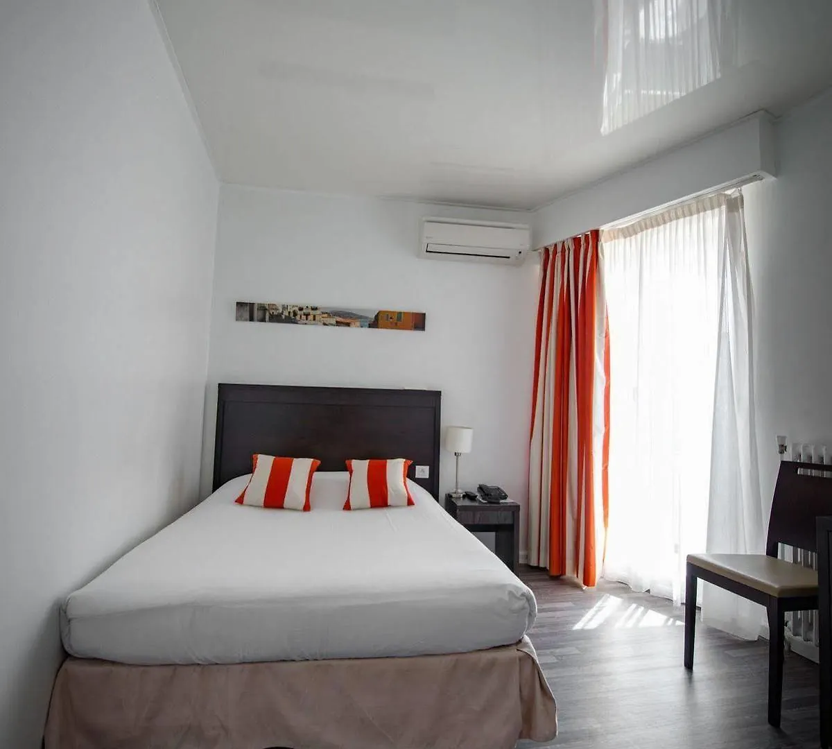 Hôtel Comté de Nice Beaulieu-sur-Mer Francia