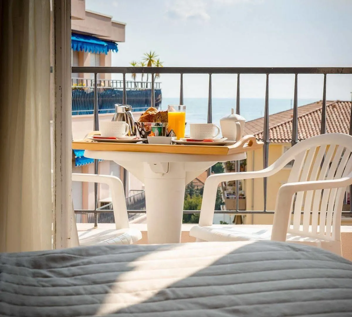 *** Hotel Hôtel Comté de Nice Beaulieu-sur-Mer Francia